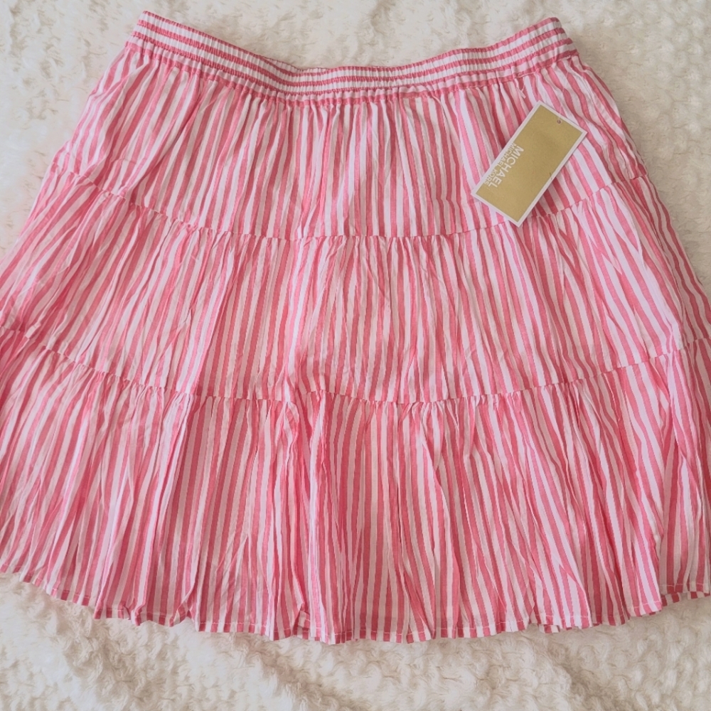 Adult skirt